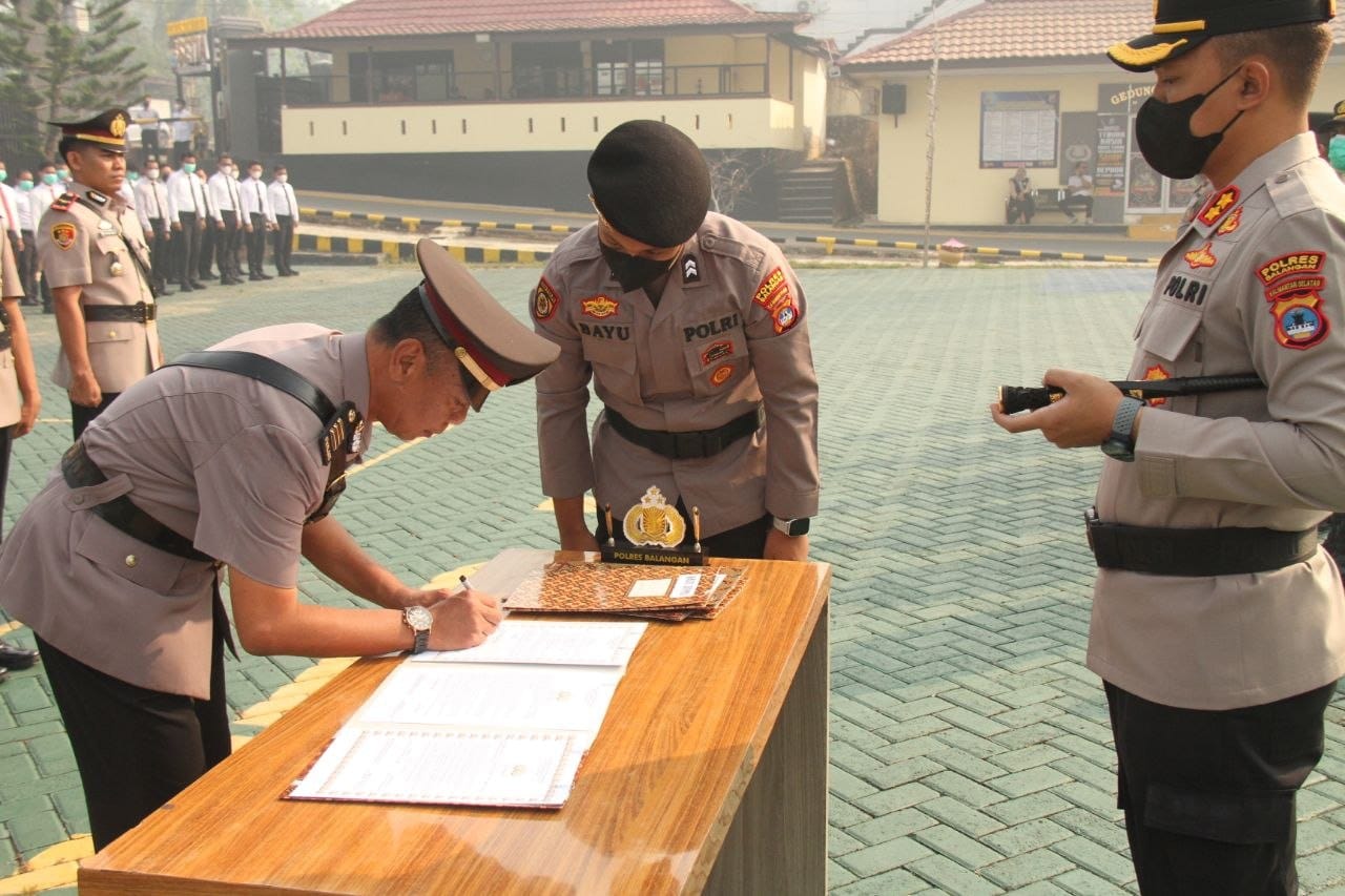 Sertijab Pejabat Polres Balangan, Kapolres tekankan Komitmen Perkuat Komitmen Pelayanan Masyarakat